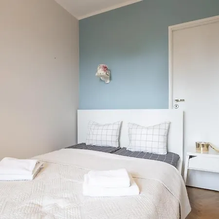 Apartment Chic - Stare - Cozy And Stylish - Zamenhofa